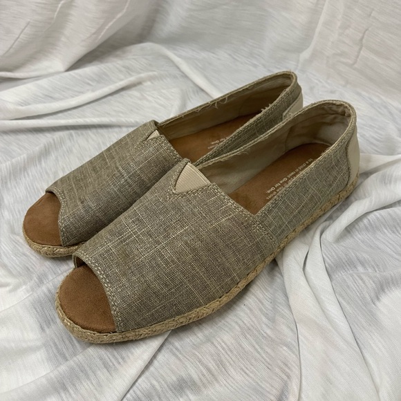 TOMS Alpargata Open Toe Canvas Flats - Picture 2 of 8